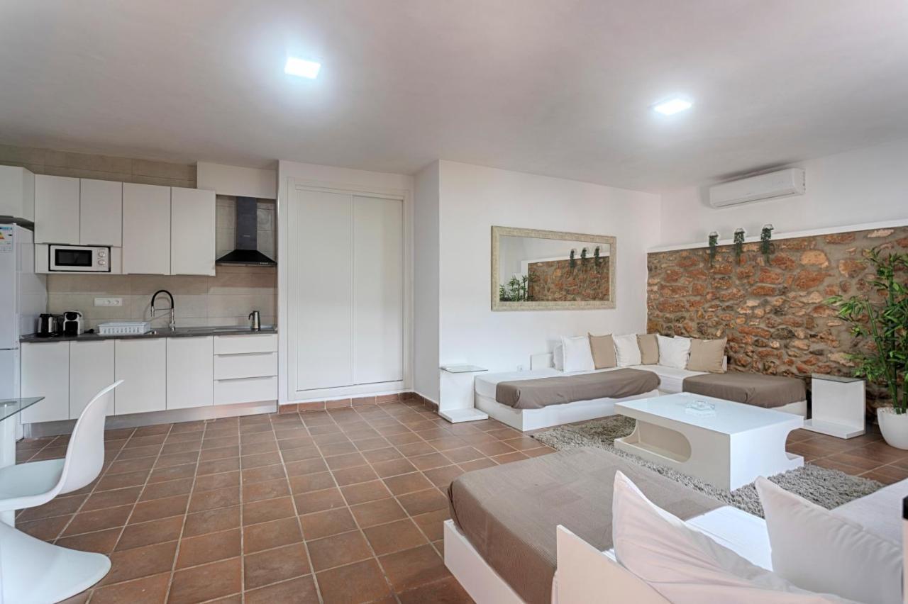 Villa Cana Simona Sant Jordi de ses Salines Екстериор снимка