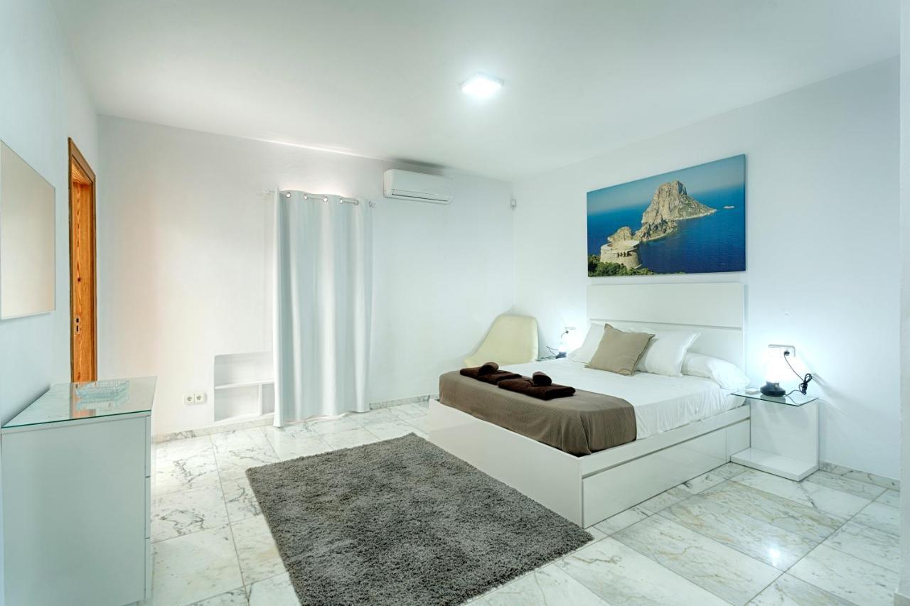 Villa Cana Simona Sant Jordi de ses Salines Екстериор снимка