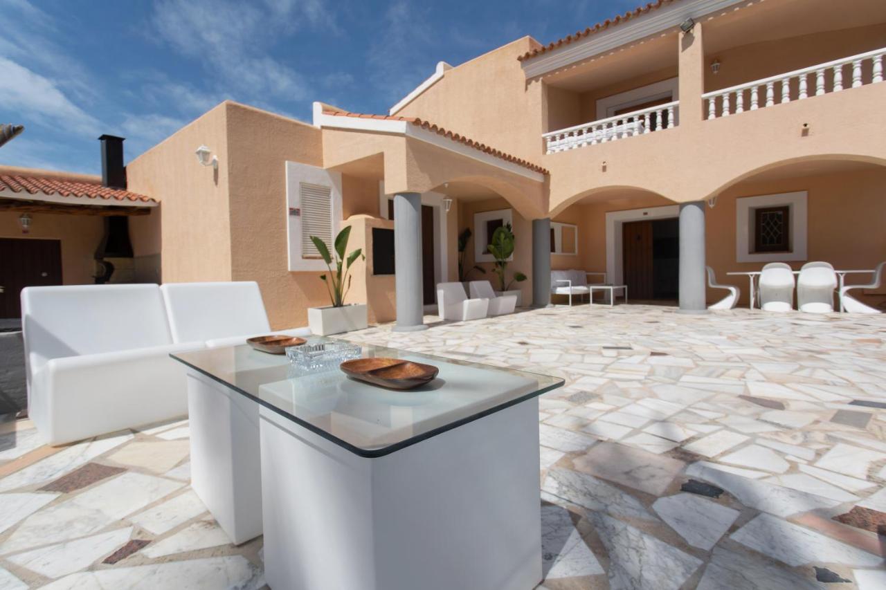 Villa Cana Simona Sant Jordi de ses Salines Екстериор снимка