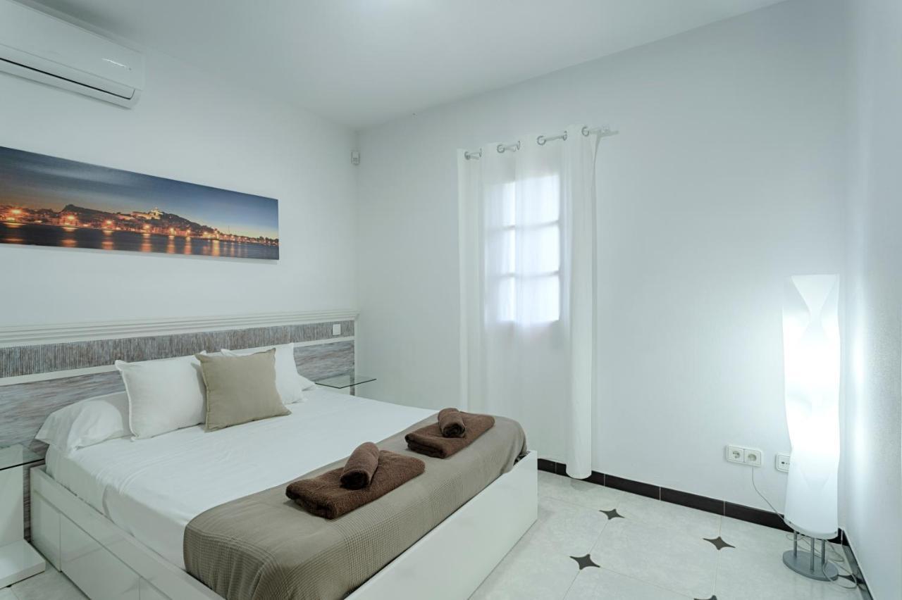 Villa Cana Simona Sant Jordi de ses Salines Екстериор снимка